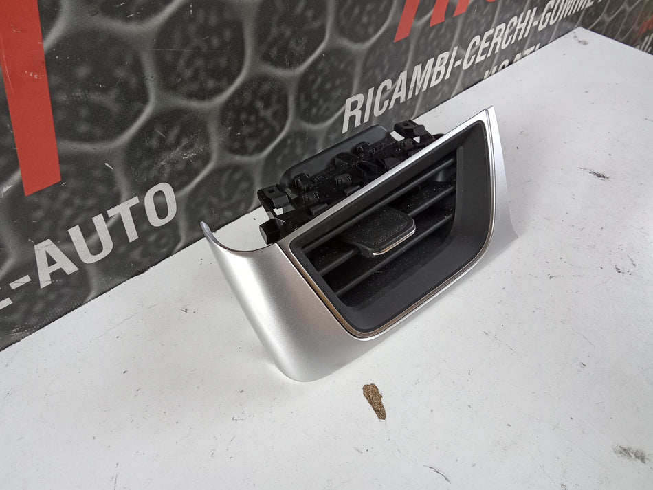 Bocchetta aria cruscotto SX RENAULT Captur Serie (19>)