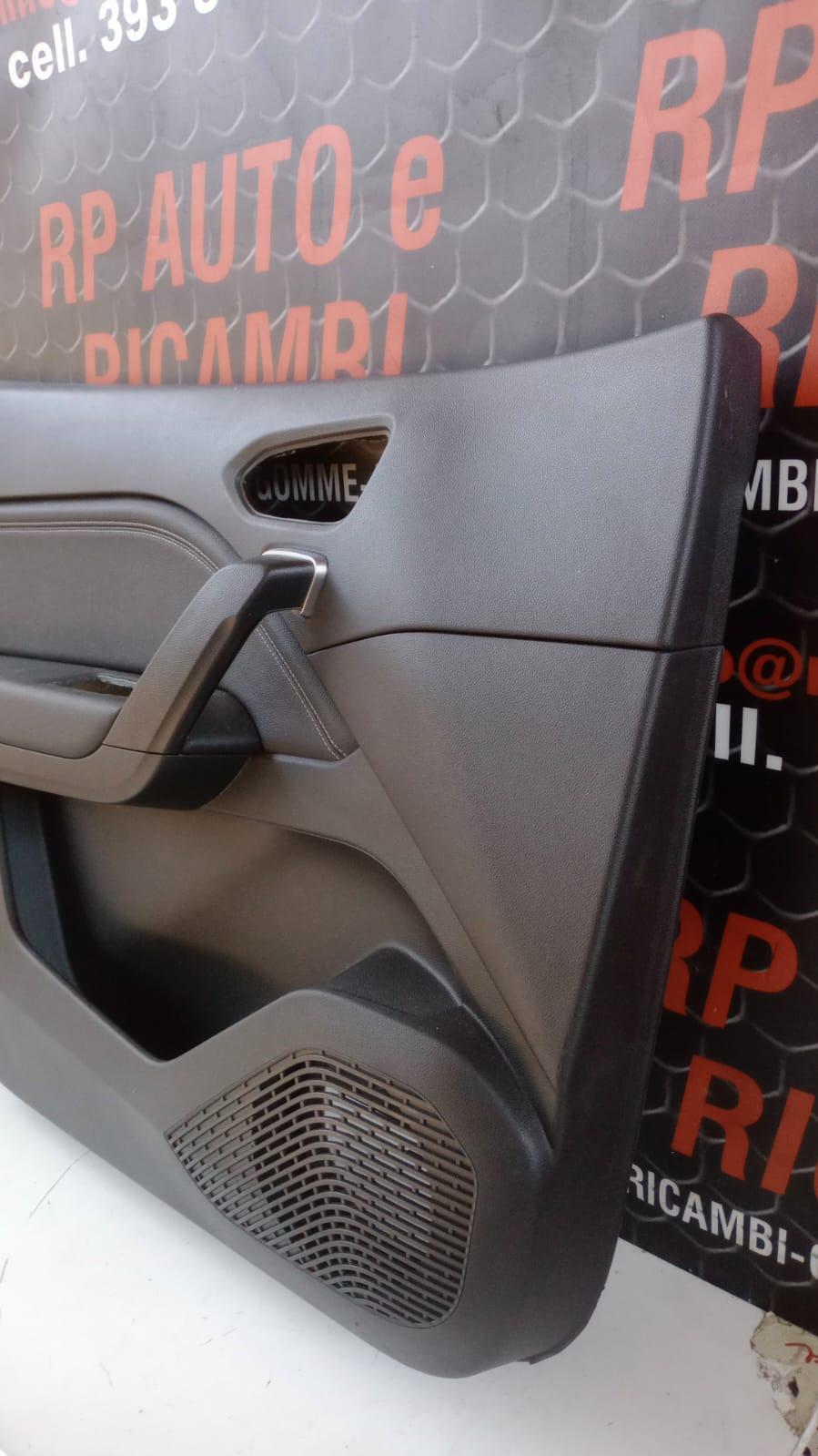 Pannello Anteriore Sinistro RENAULT Captur Serie (19>)