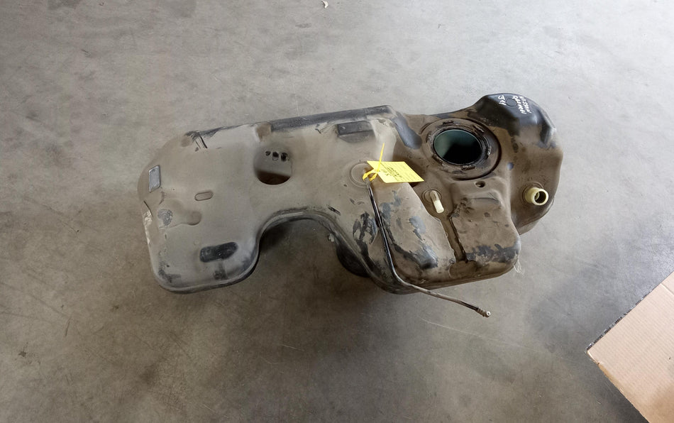 Serbatoio carburante NISSAN Qashqai Serie