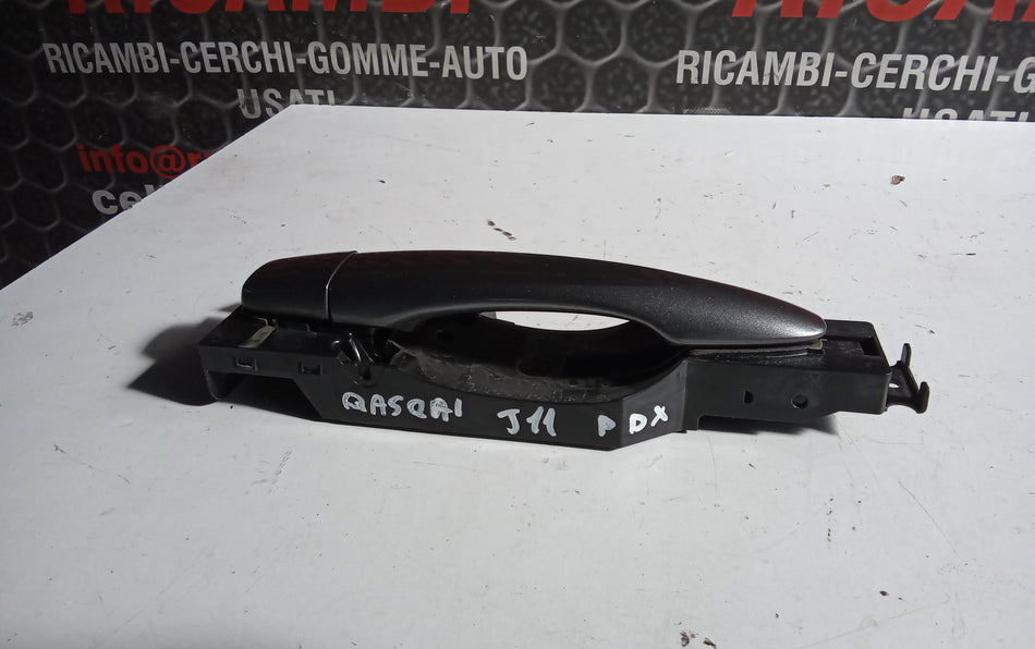 Maniglia esterna Posteriore Destra NISSAN Qashqai Serie