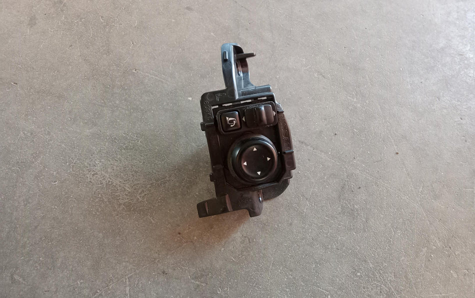 Regolatore specchietti retrovisori NISSAN Qashqai Serie
