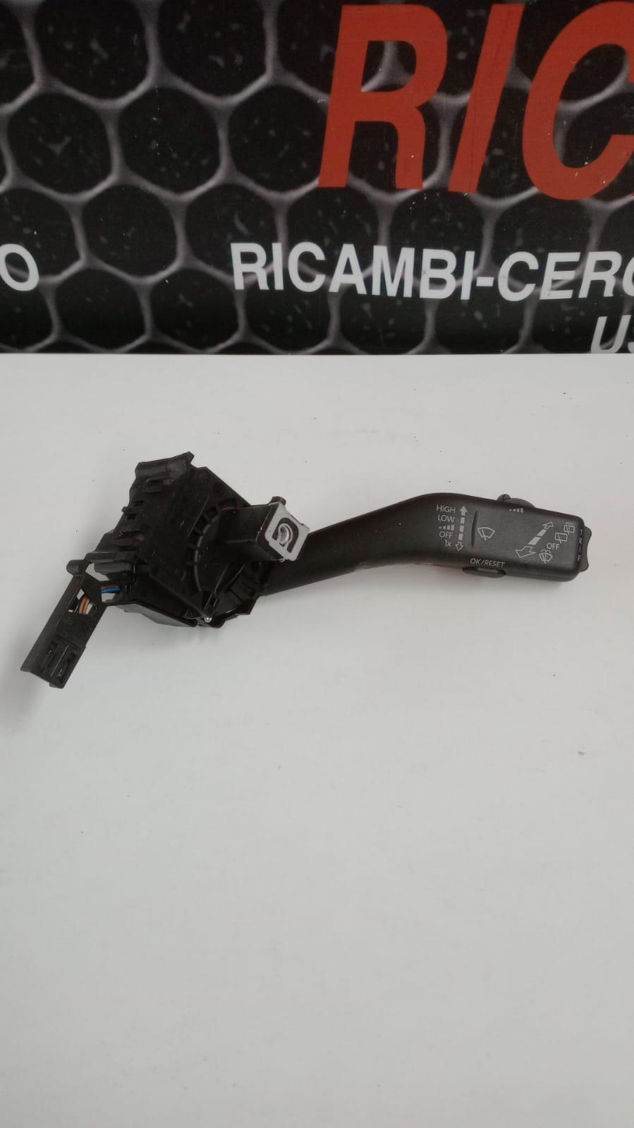 leva comando tergicristalli VOLKSWAGEN Golf 6 Berlina (08>12)