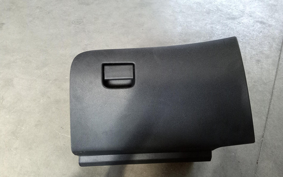 Cassetto porta oggetti NISSAN Qashqai Serie