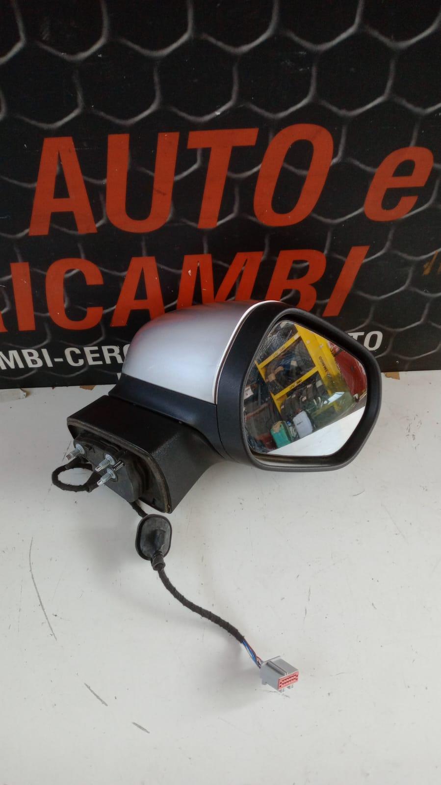 Specchietto Retrovisore Destro FORD Fiesta 7° Serie