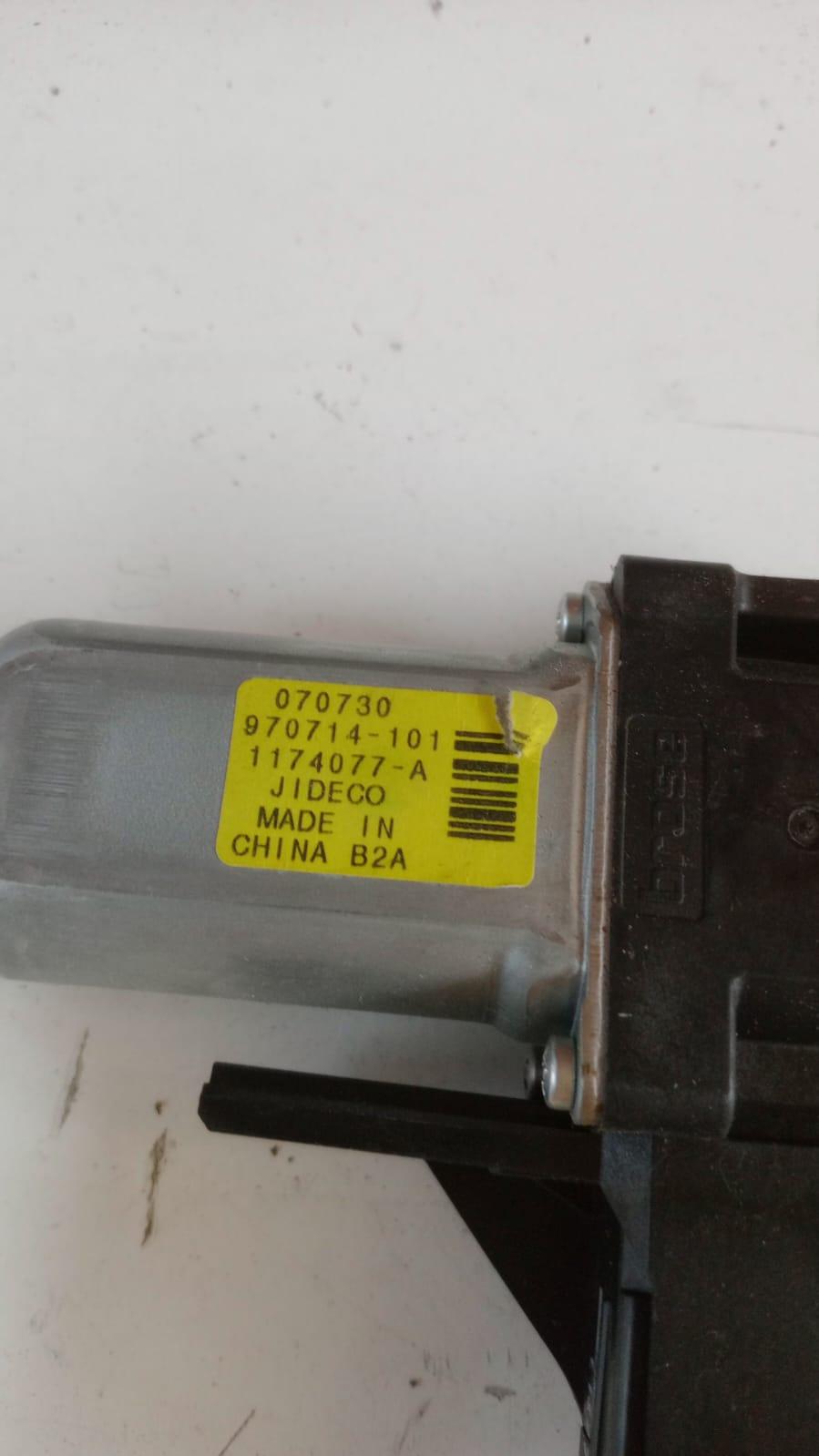 Motorino Alzavetro anteriore destra VOLVO XC70 2° Serie