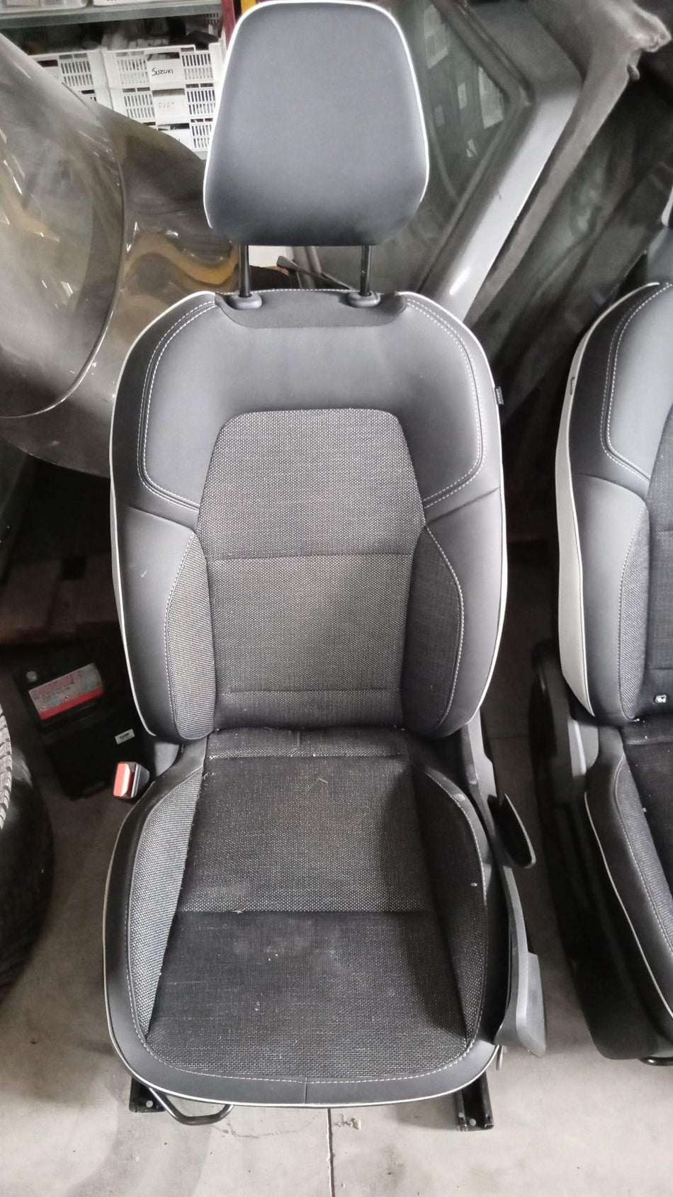 Sedili RENAULT Captur Serie (19>)
