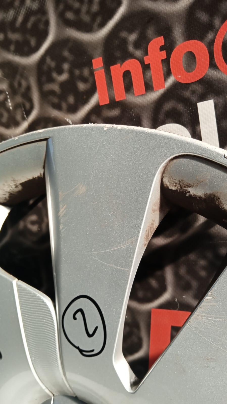 Copricerchio TOYOTA Yaris Serie (14>16)