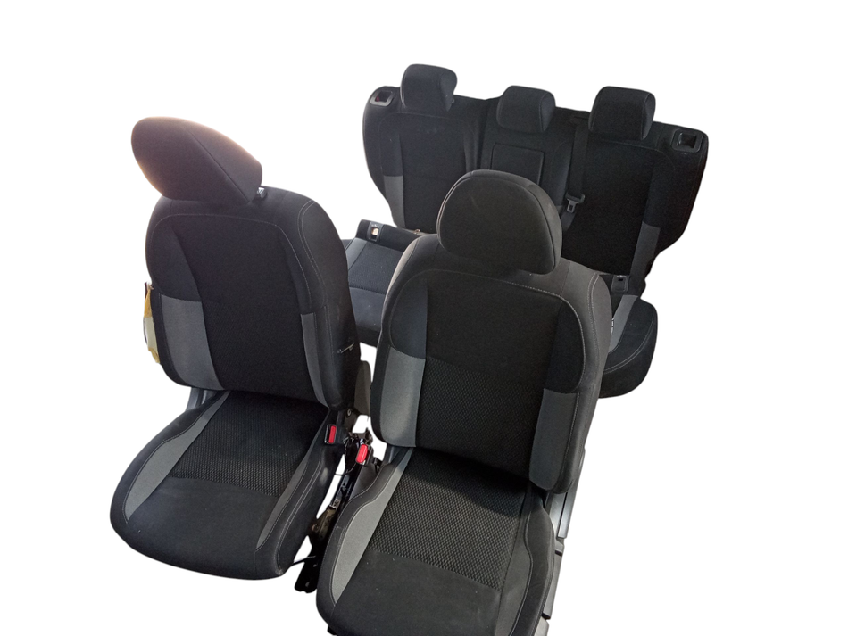 Sedili NISSAN Qashqai Serie