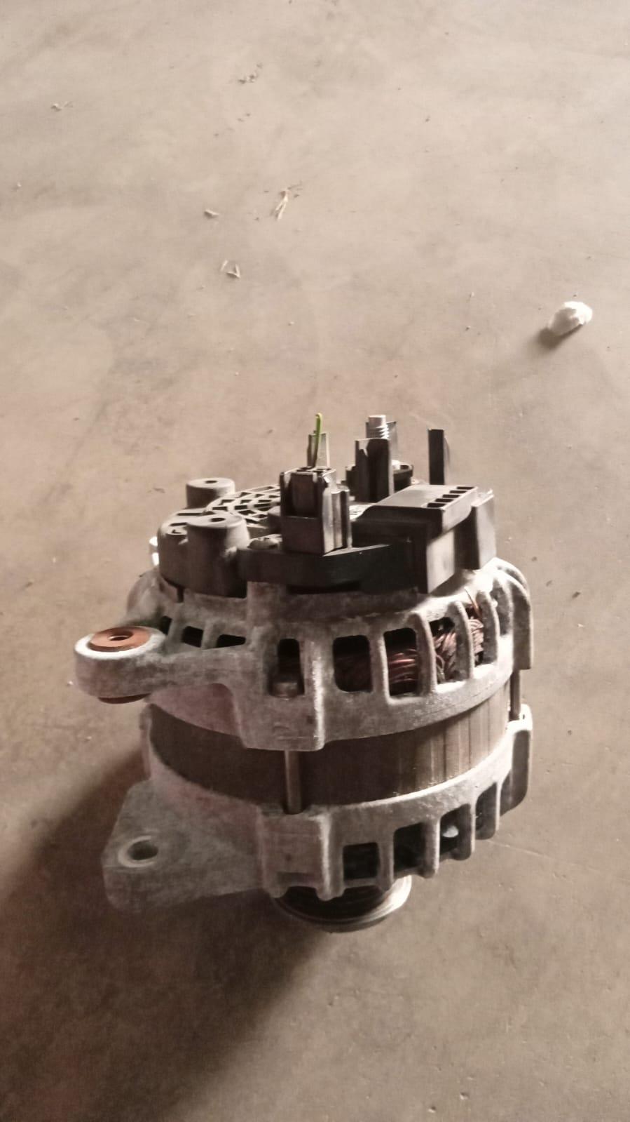 Alternatore NISSAN Qashqai Serie