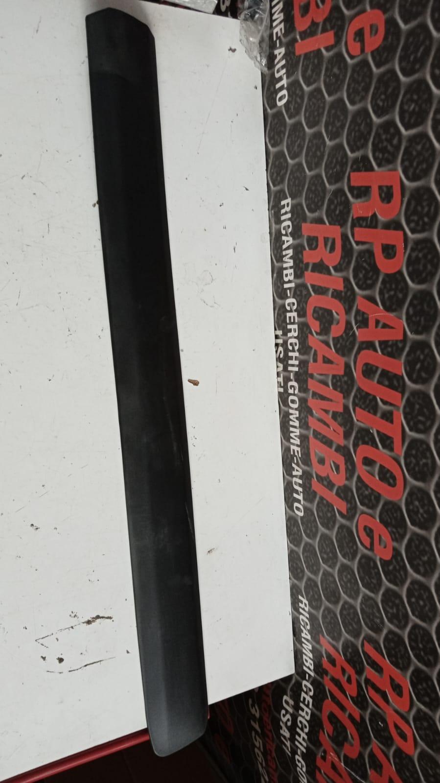 Modanatura Paraurti Anteriore Destra PEUGEOT 207 1° Serie