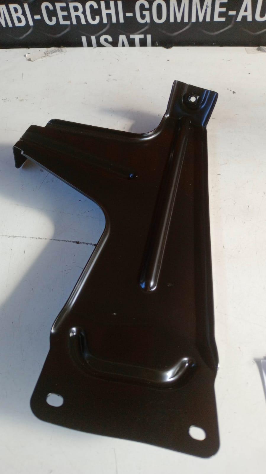 Supporto paraurti posteriore GREAT WALL MOTOR Hover Serie (06>)