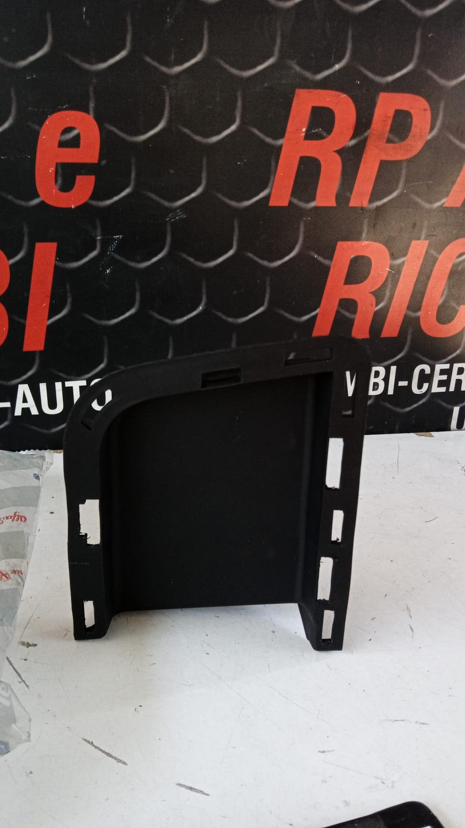 Tappo paraurti anteriore coprigancio FIAT Idea 2° Serie