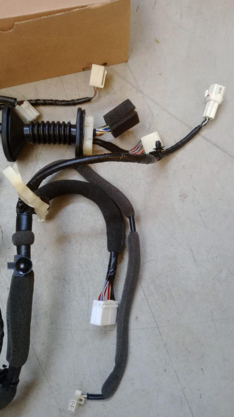 Cablaggio Porta Anteriore Sinistra GREAT WALL MOTOR Hover Serie (06>)