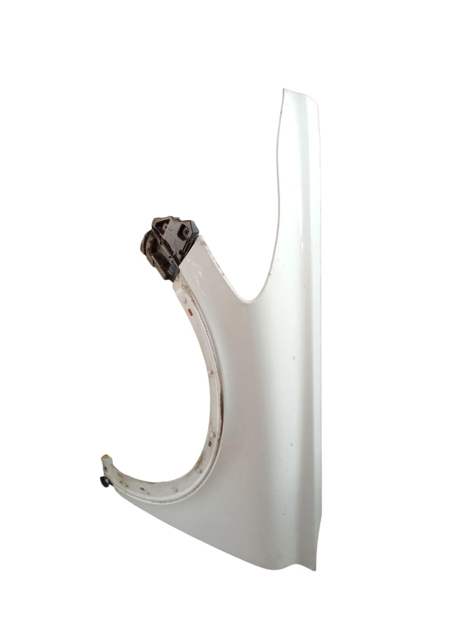 Parafango Anteriore Sinistro VOLVO C30 1° Serie