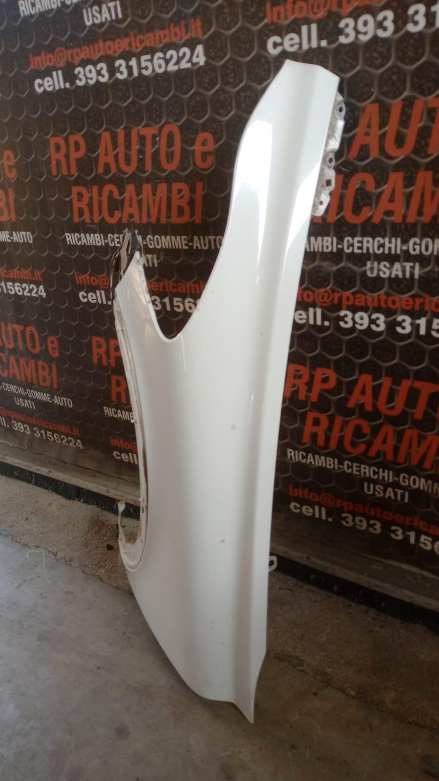 Parafango Anteriore Sinistro VOLVO C30 1° Serie