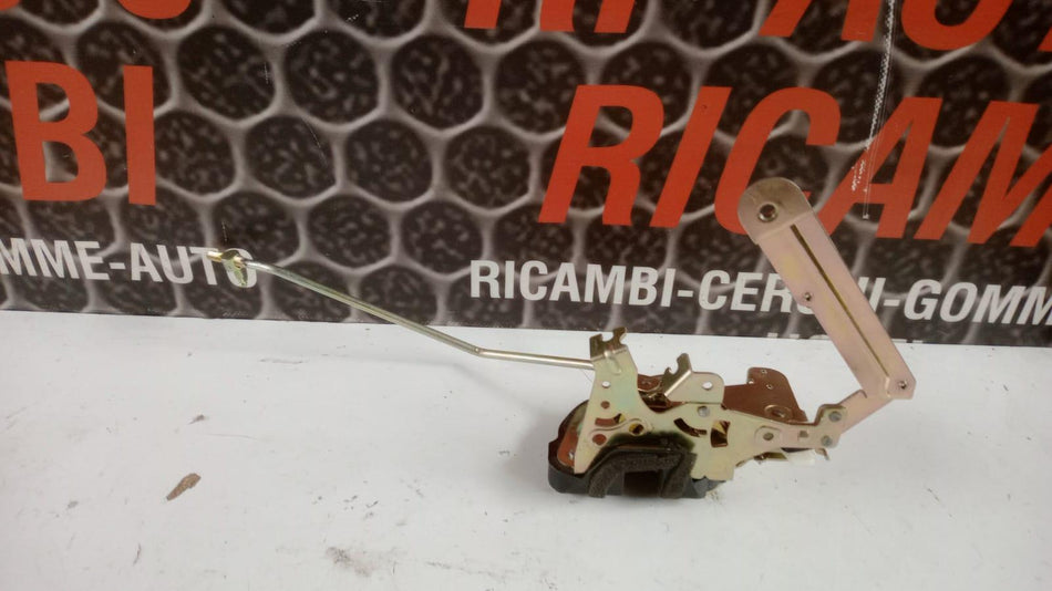 Serratura portellone posteriore Ricambi Generici Marche varie serie