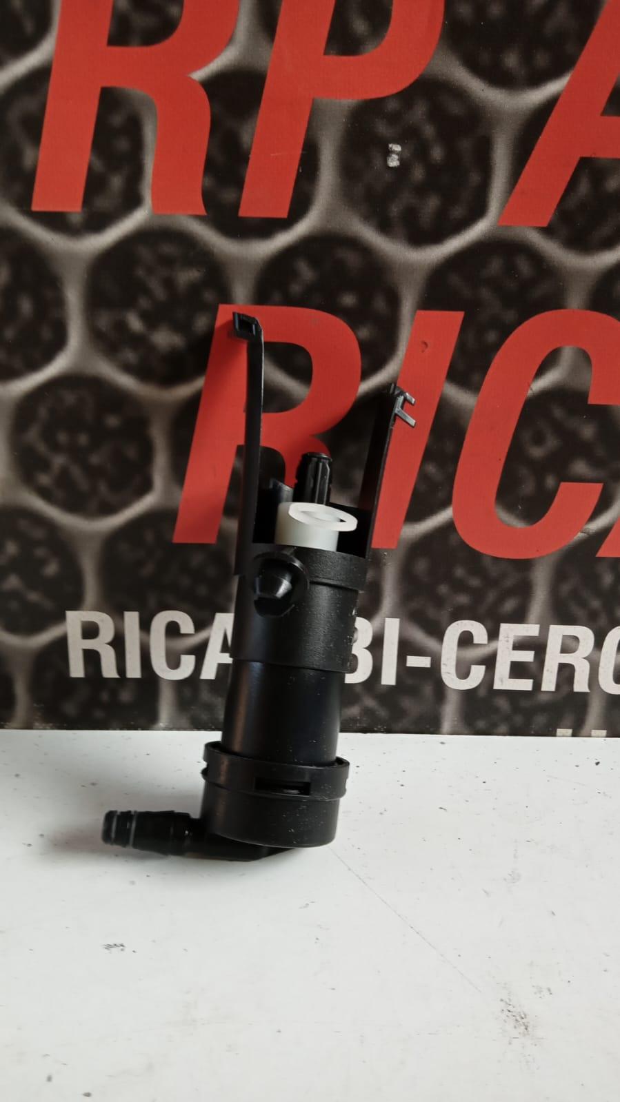 Ugello acqua lavafari FIAT Stilo Berlina 5P