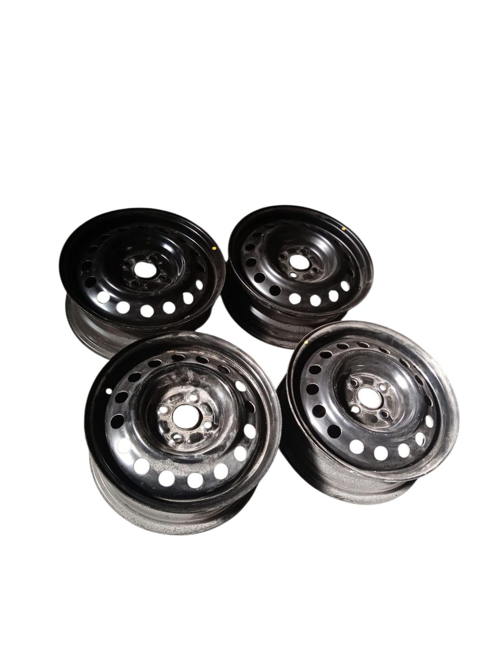 4 Cerchi in FERRO TOYOTA Yaris Serie (11>13)