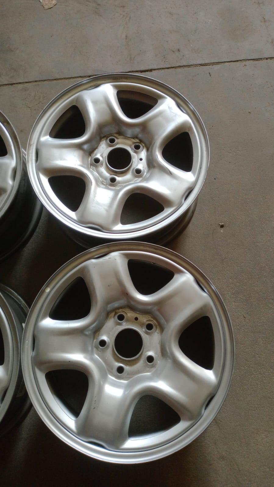 4 Cerchi in FERRO TOYOTA Rav4 3° Serie