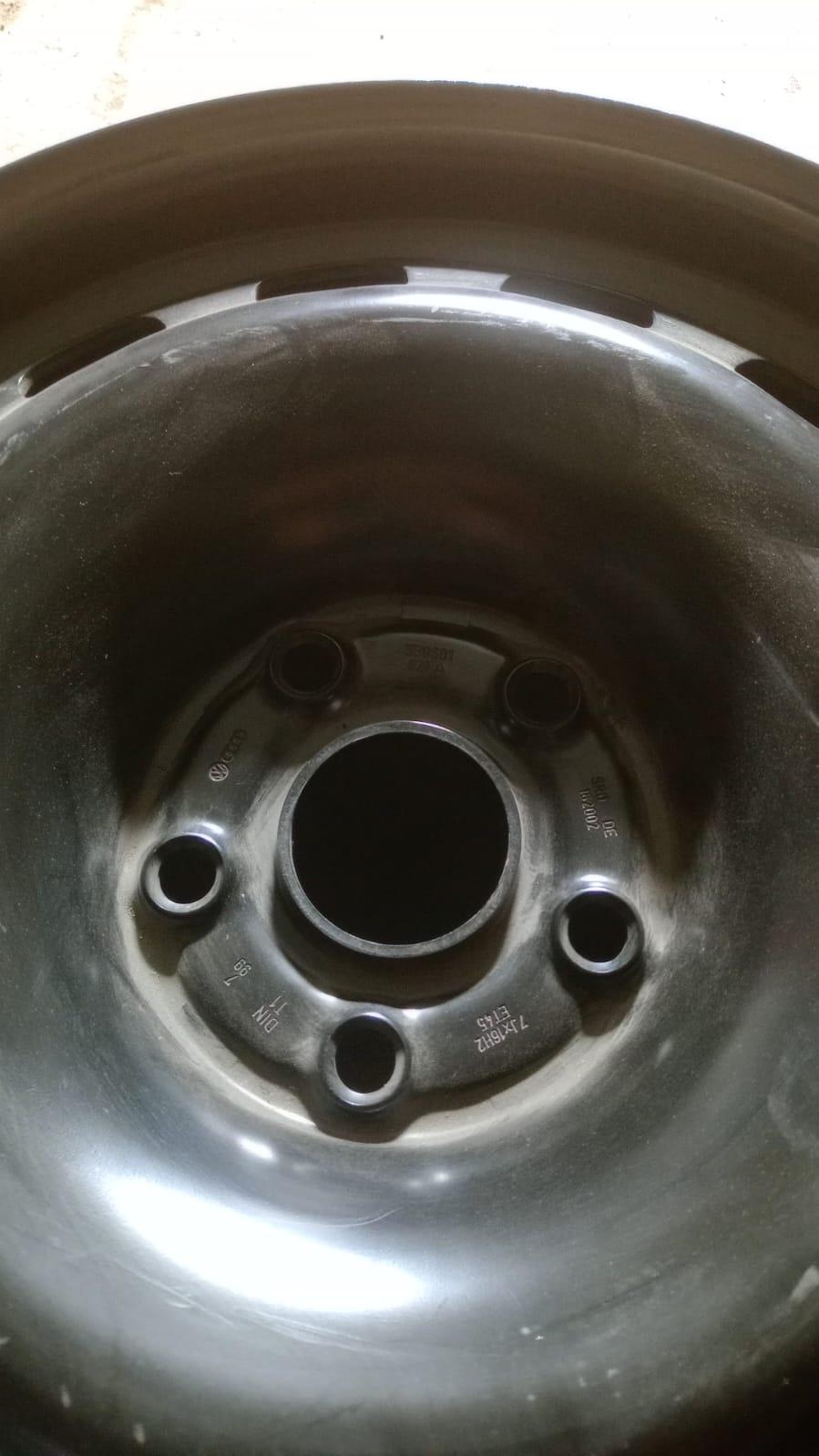 cerchio in ferro VOLKSWAGEN Passat Berlina 2° Serie