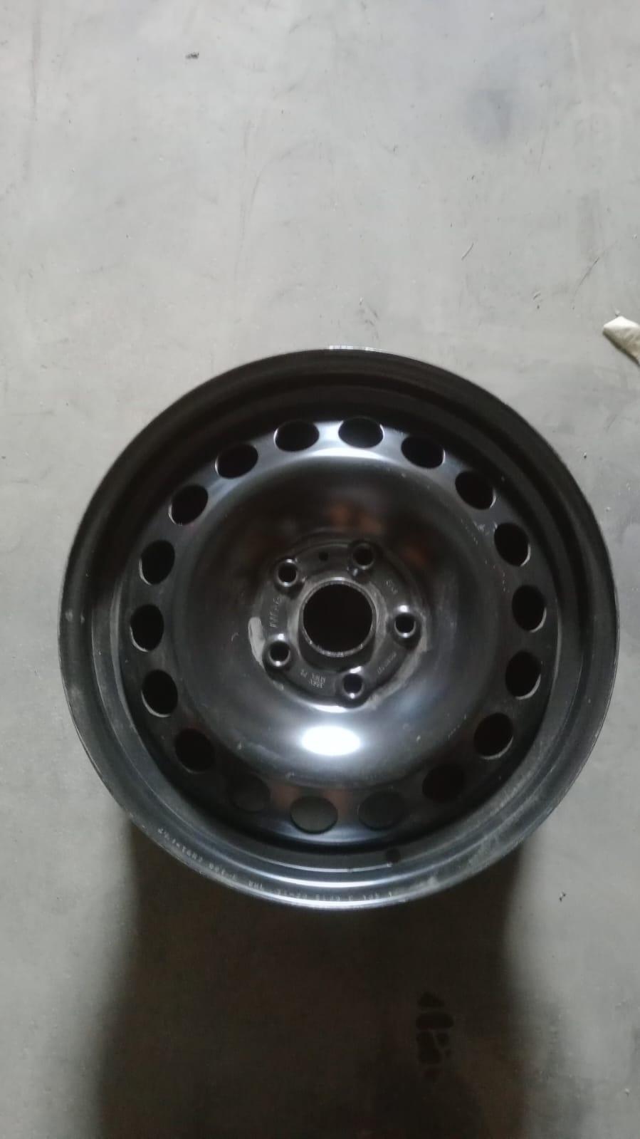 Cerchio in ferro VOLKSWAGEN Caddy Serie (20>)