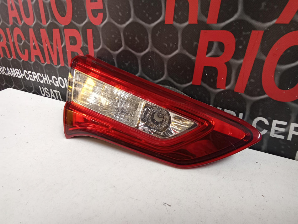 Stop fanale Posteriore Sinistro TOYOTA Yaris Serie (17>20)