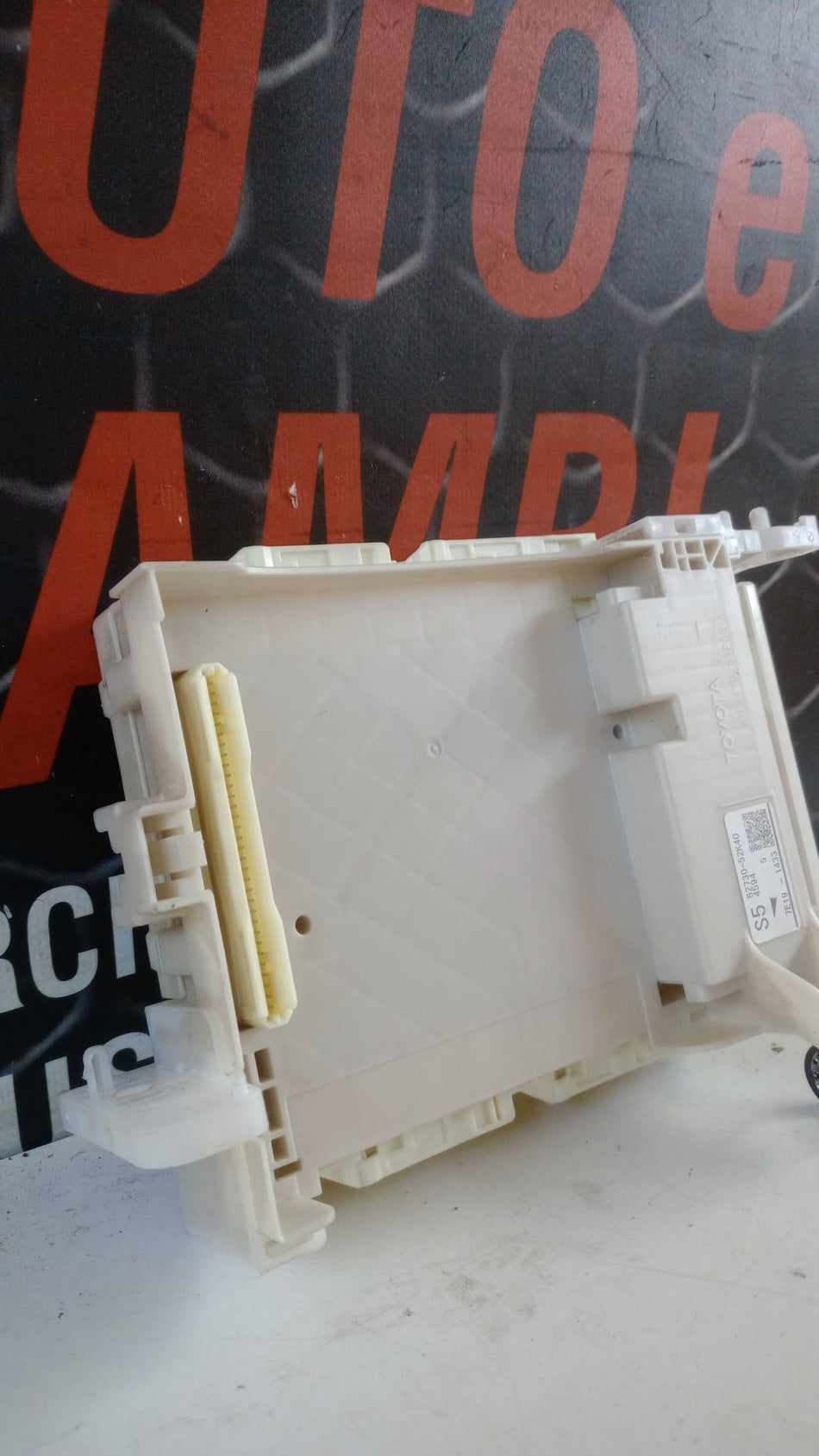 Centralina porta fusibili TOYOTA Yaris Serie (17>20)