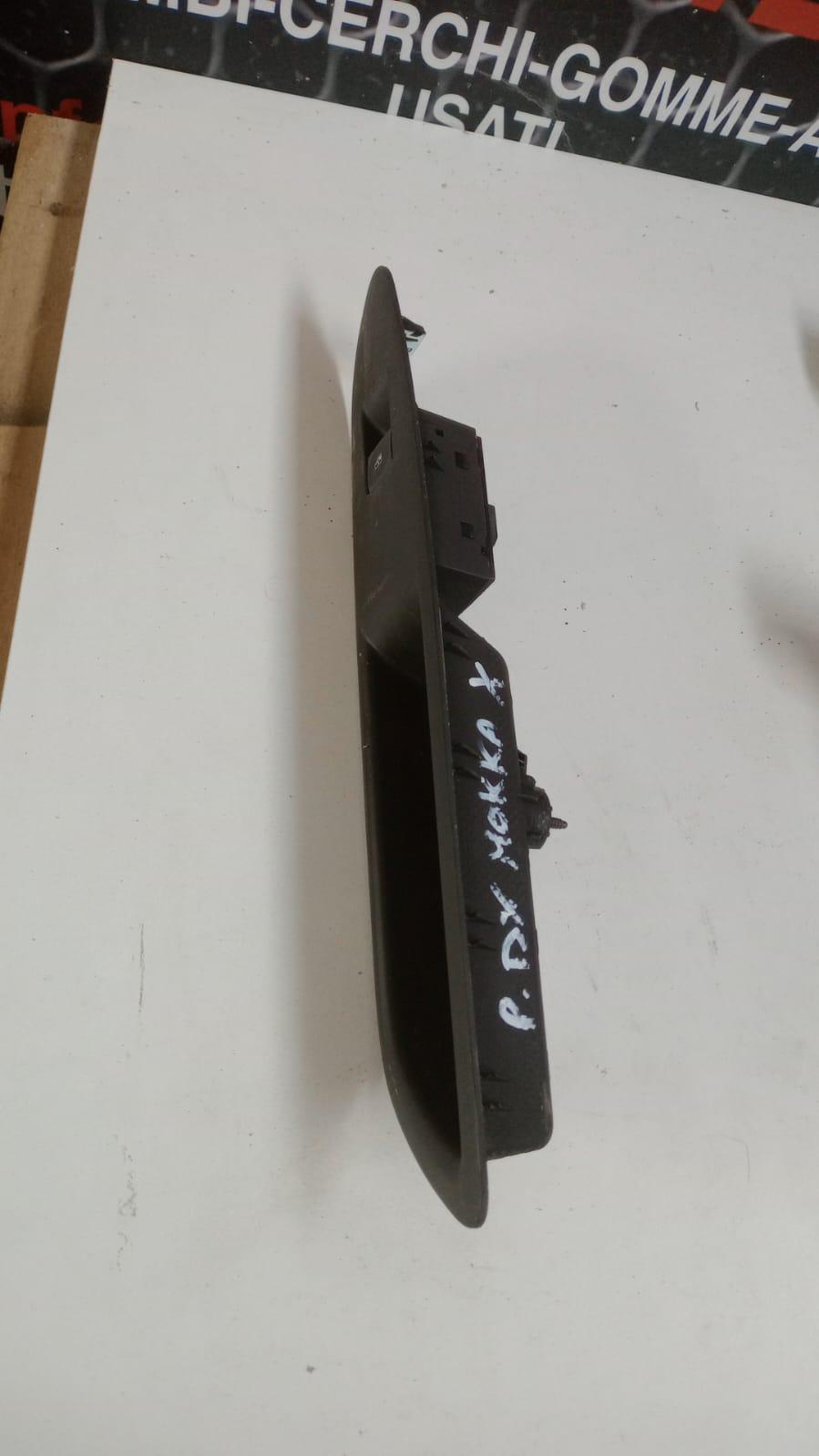 Pulsantiera Posteriore Destra OPEL Mokka X (16>)