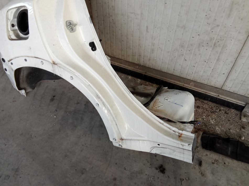 Parafango Posteriore Destro NISSAN Juke Serie F15