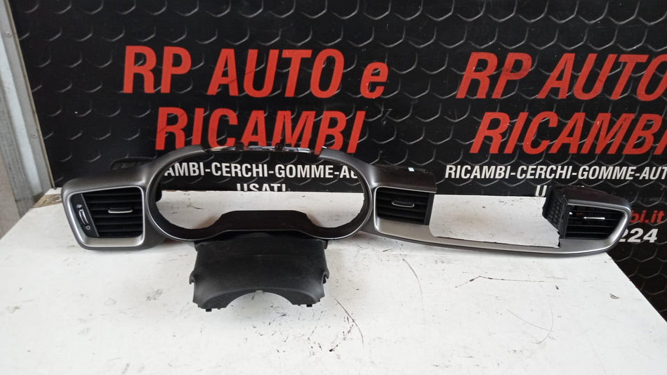 Modanatura Centrale Cruscotto KIA CEED Sportwagon Serie (CD) (18>)