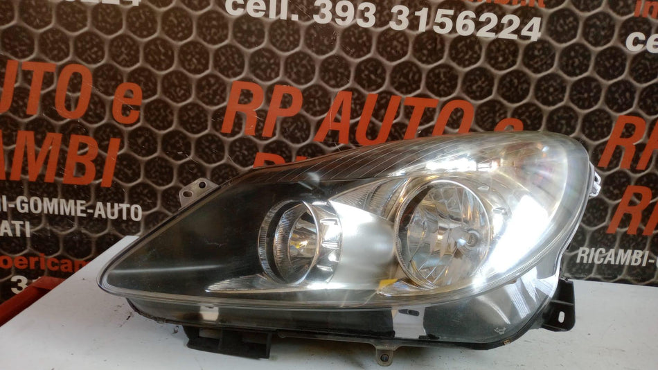 Faro Anteriore Sinistro OPEL Corsa D 5P 1° Serie