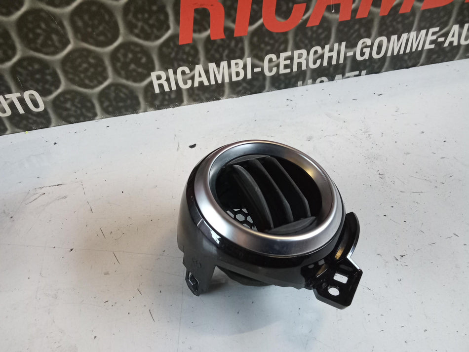 Bocchetta aria cruscotto DX NISSAN Micra Serie (K14) (17>)