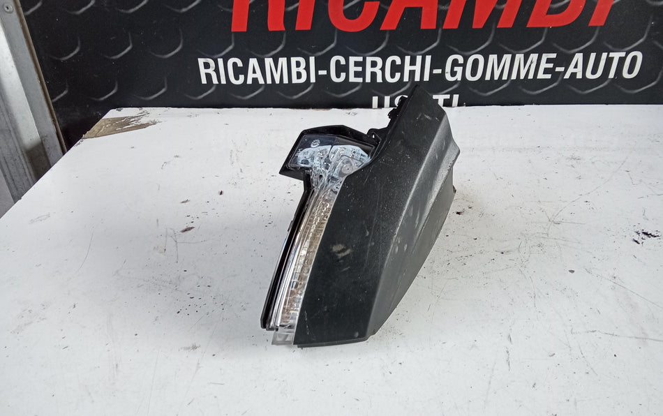 Freccia specchietto retrovisore DX VOLKSWAGEN Polo 6° Serie