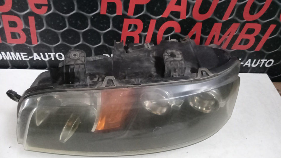 Faro Anteriore Sinistro FIAT Punto Berlina 5P 2° Serie