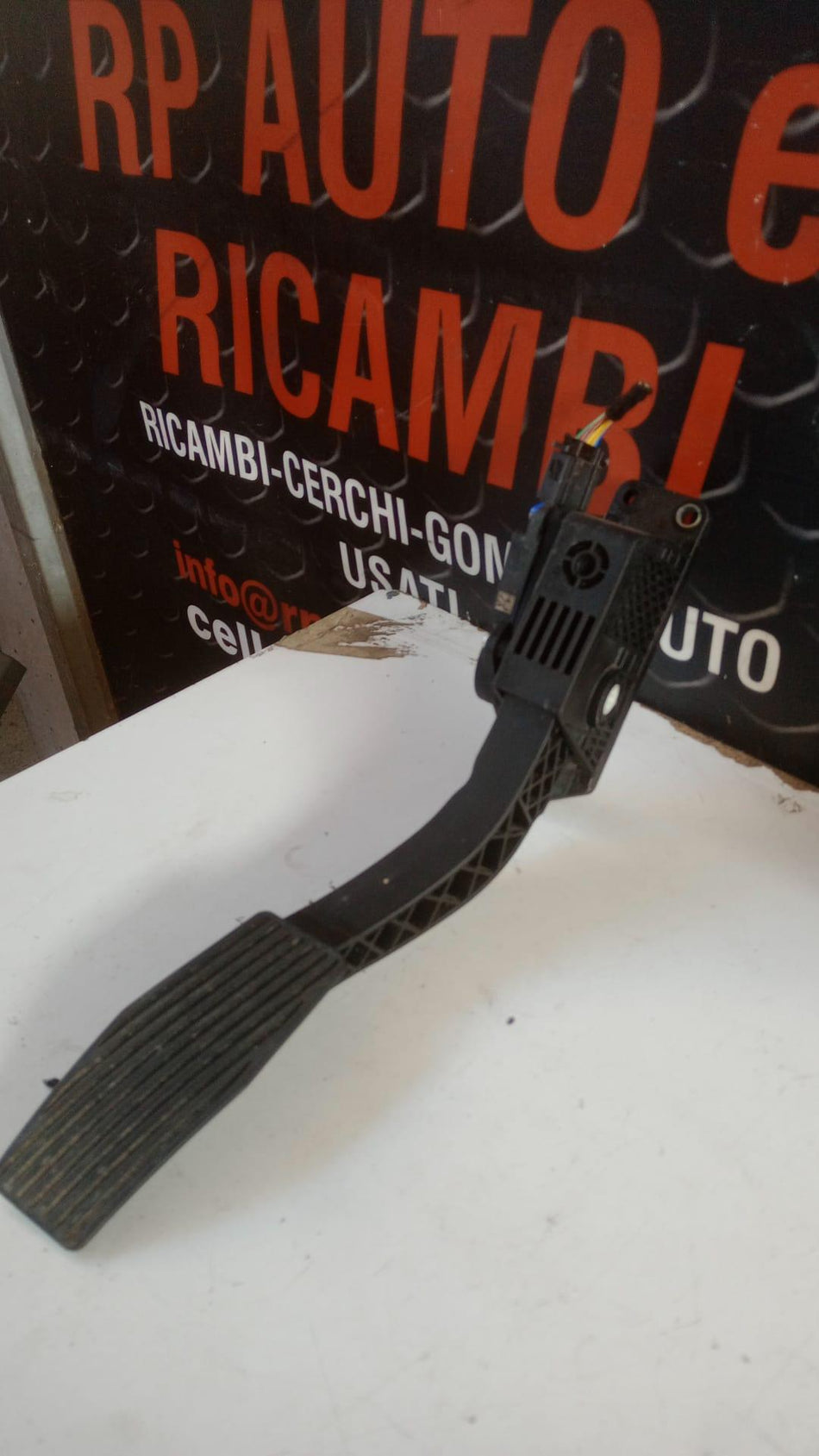 Pedale acceleratore EVO 5 Serie (23>)