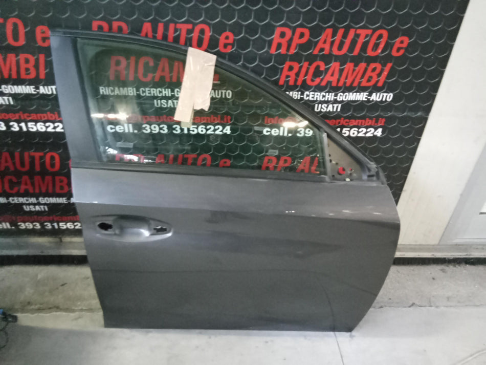 Portiera anteriore Destra PEUGEOT 208 Serie (19>)