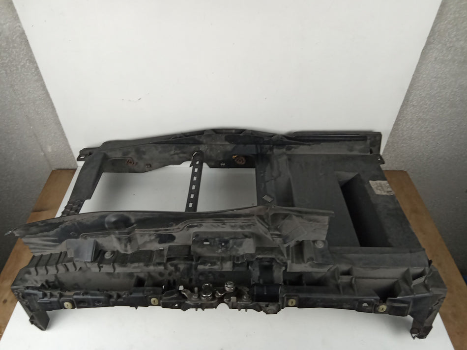 Calandra PEUGEOT 208 Serie (19>)