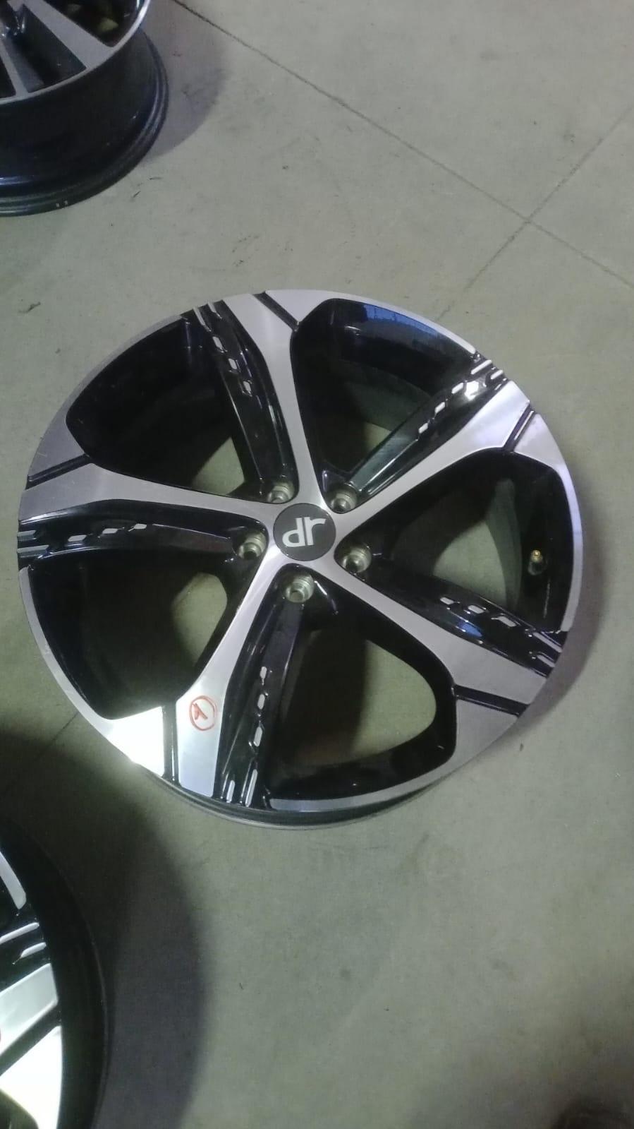 Cerchio in lega DR 6.0 Serie (22>)