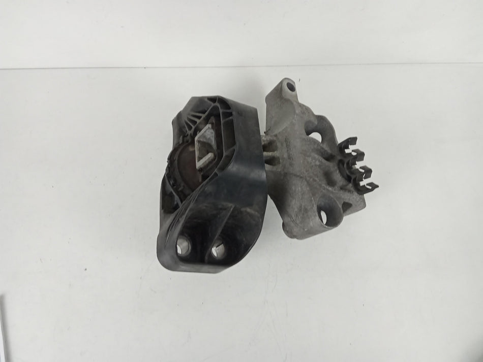 Supporto Cambio RENAULT Clio Serie IV (12>19)