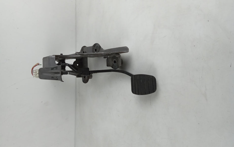 Pedale Freno RENAULT Clio Serie IV (12>19)