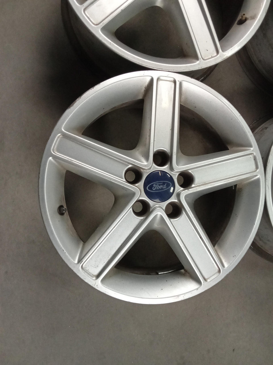 4 Cerchi in lega FORD Focus Berlina 4° Serie
