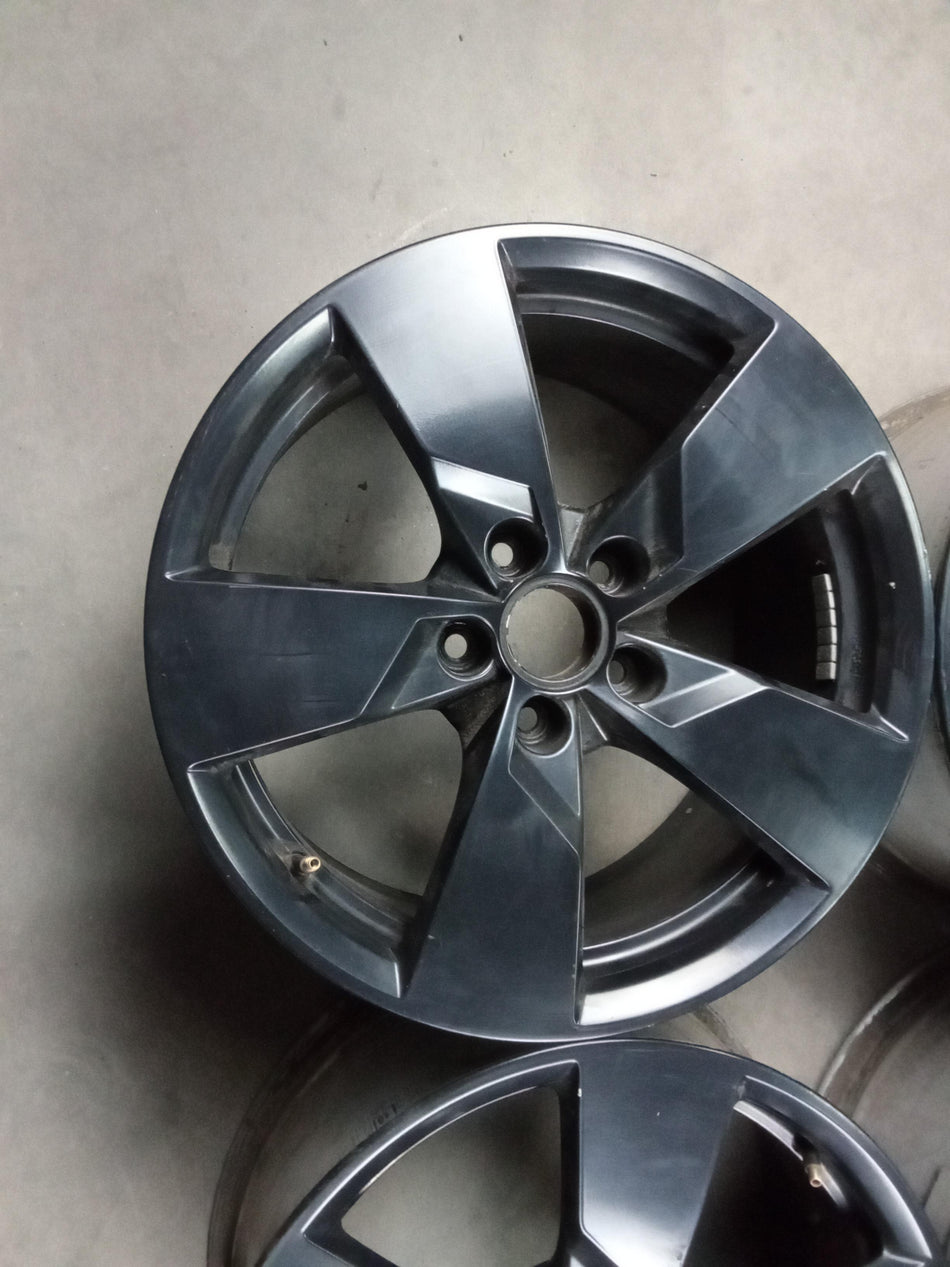 4 Cerchi in lega AUDI TT Serie (8J3) (06>14)