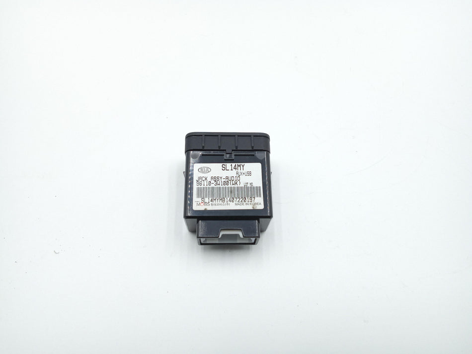 Presa AUX/USB KIA Sportage Serie (04>10)
