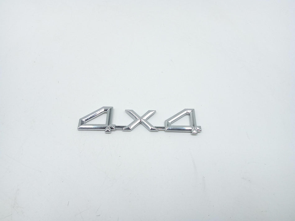 Stemma fregio logo posteriore ALFA ROMEO 33 Berlina Serie (83>86)