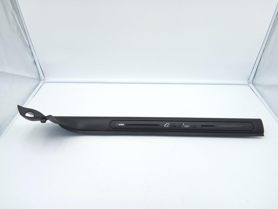Batticalcagno Anteriore Sinistro ALFA ROMEO 147 Serie (937_) (05>10)