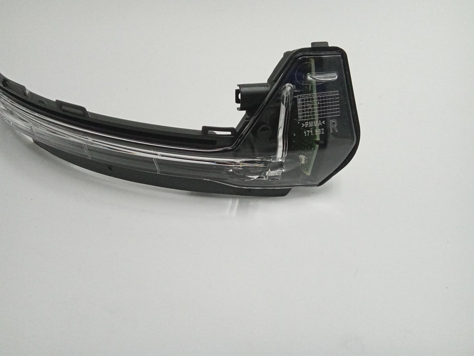 Freccia specchietto retrovisore DX AUDI A1 Serie (8X1) (10>14)