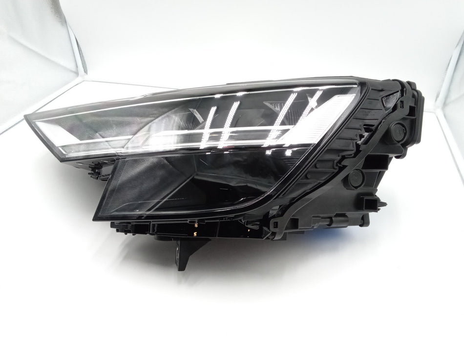 Faro Anteriore Sinistro AUDI Q8 Serie (4MN) (18>)