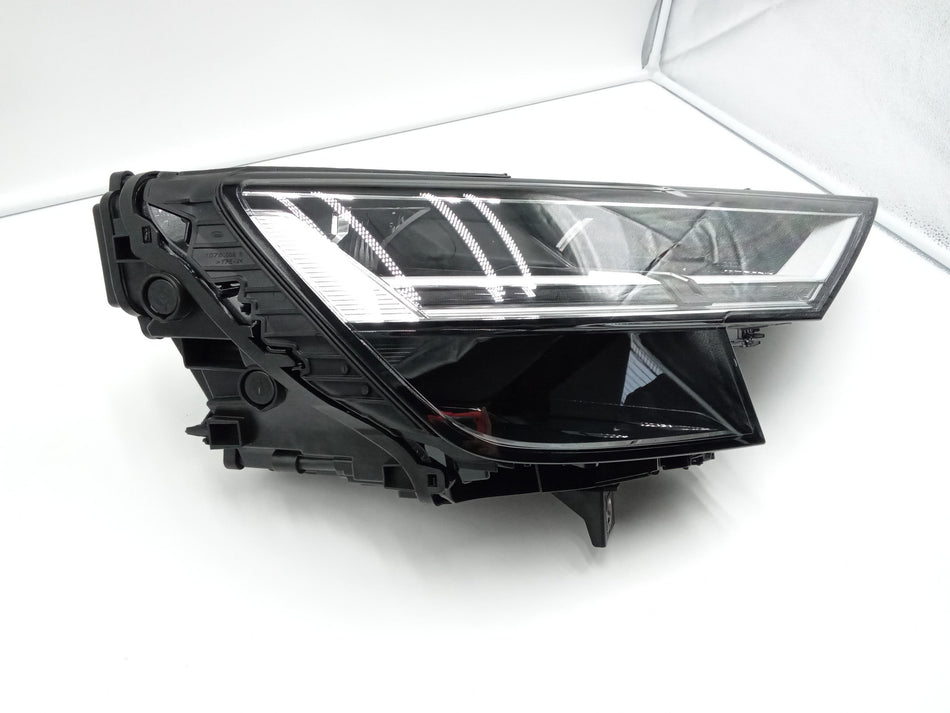 Faro anteriore Destro AUDI Q8 Serie (4MN) (18>)