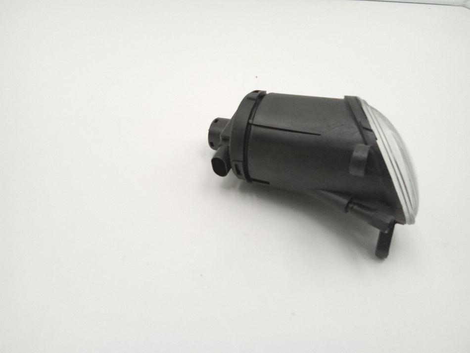 Fendinebbia anteriore DX VOLKSWAGEN Passat Berlina 3° Serie