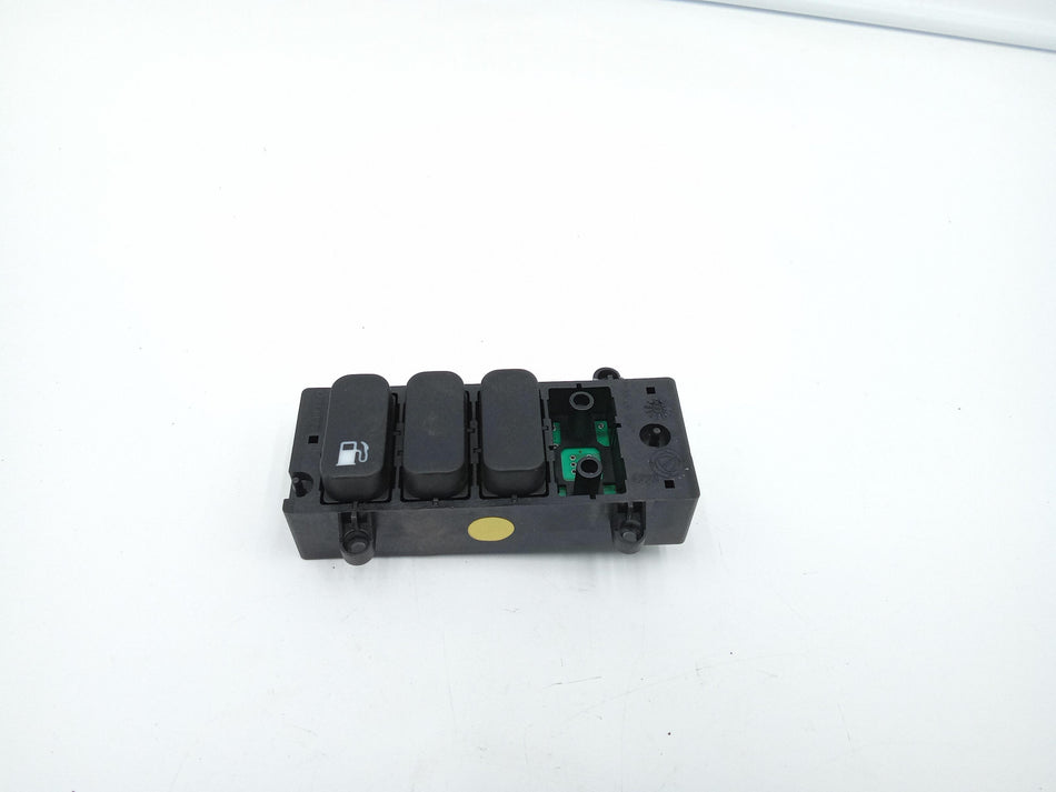 Pulsante apertura sportellino carburante ALFA ROMEO 166 Serie (936_) (98>03)